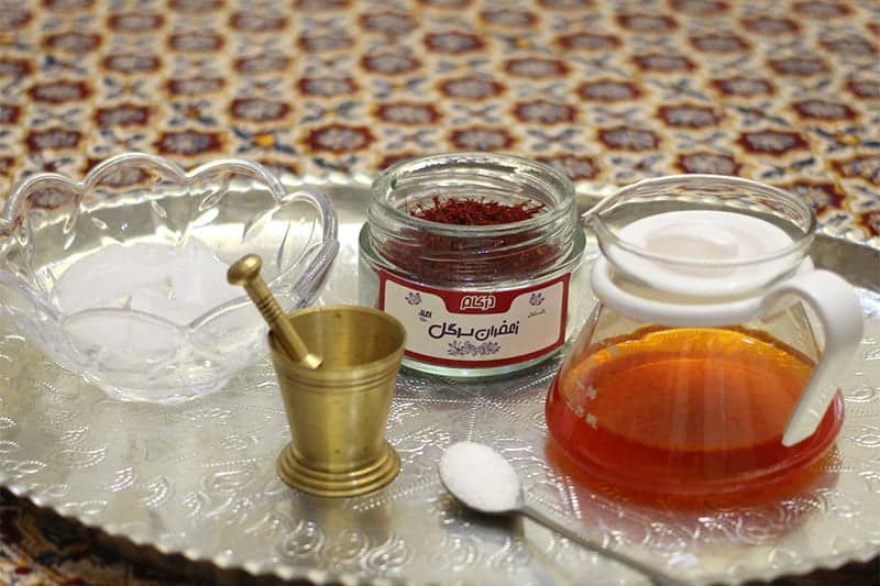 توجه به روش دم کردن زعفران با توجه به نیاز